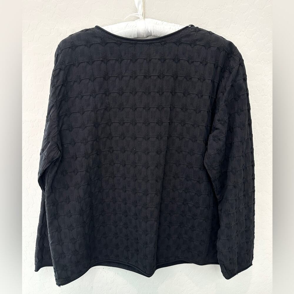 FOCUS Black Textured Quilted Top Long Sleeve Cotton Minimalist Classic | Medium - Picture 5 of 8
